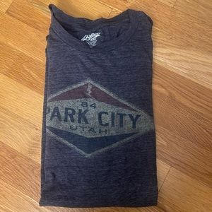 Blue 84 Park City Tshirt size L